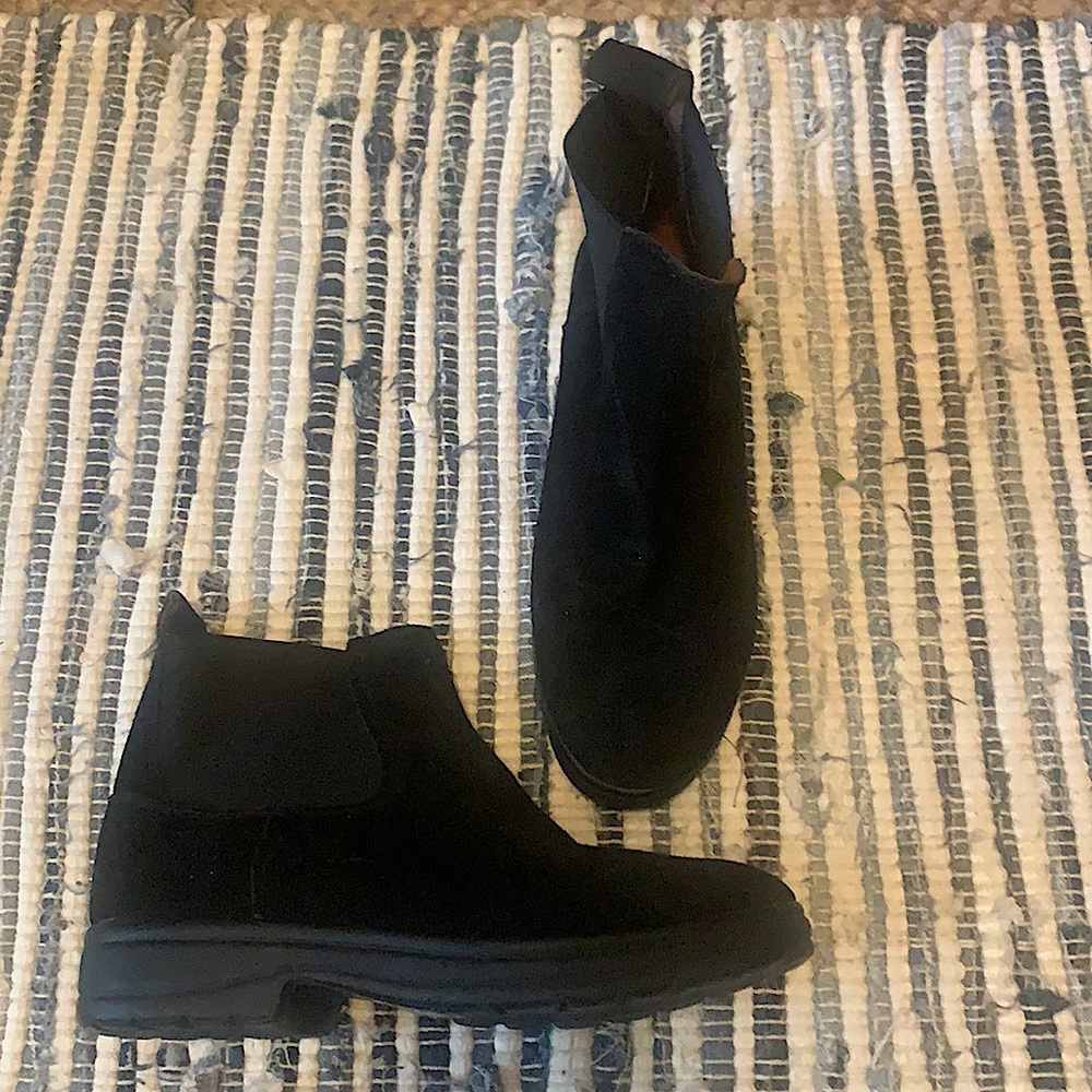 Lucky Brand black suede Chelsea boots